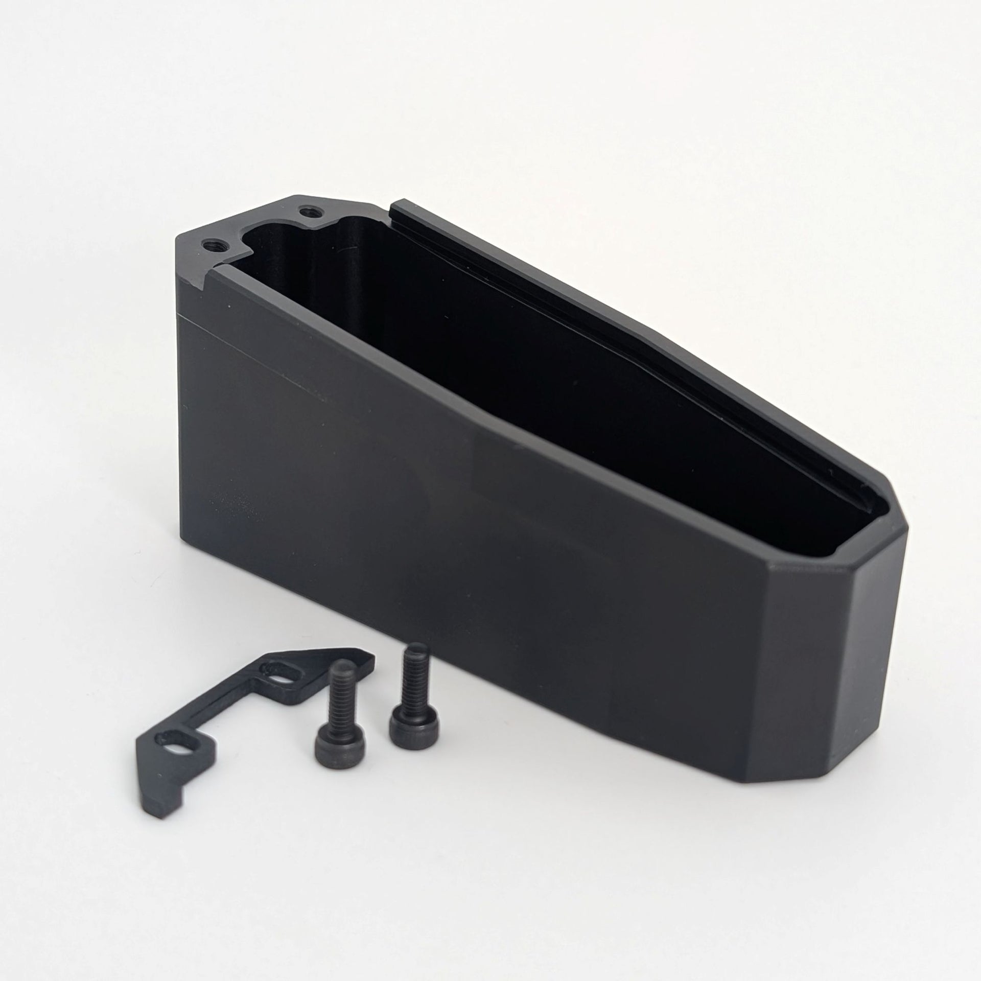 Load video: Shows assembly of AMRU Designs Carry SVD/PSL Magazine Extension